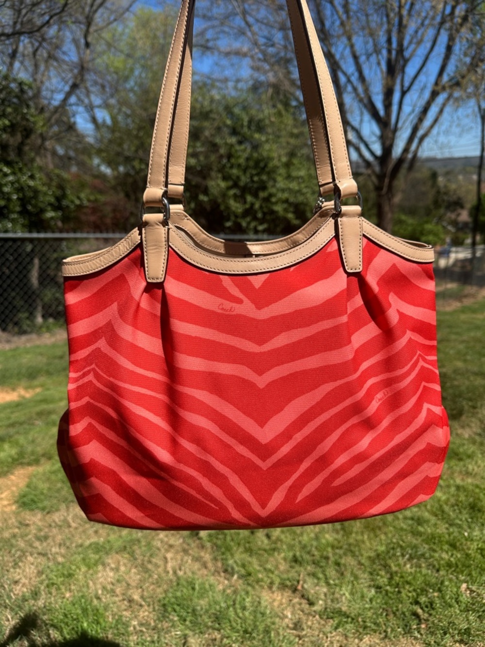 Coach Devin Red Coral Zebra Print Shoulder Bag Canvas Leather Trim F24022 2014 - Picture 4 of 11